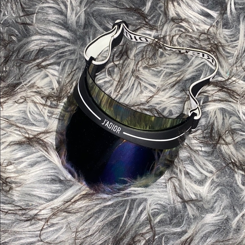 Iridescent Visor